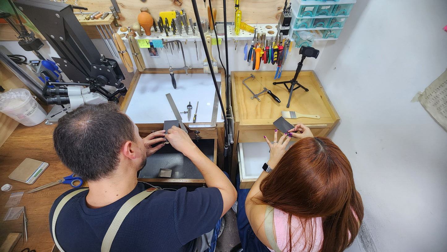 Crea tus anillos junto a tu pareja - Taller de Creación de Joyas "In Love"